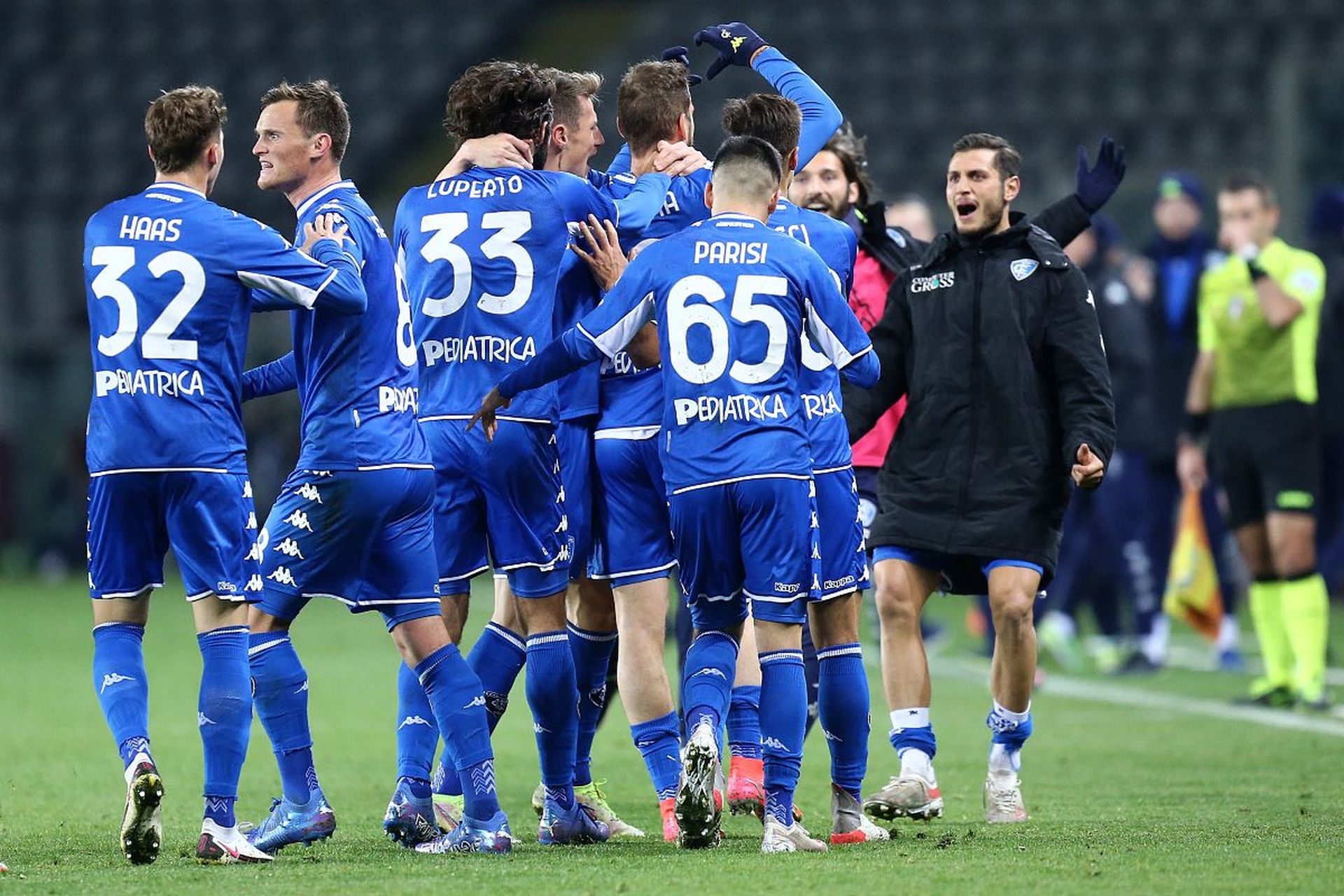 大的个人成 大的个人成